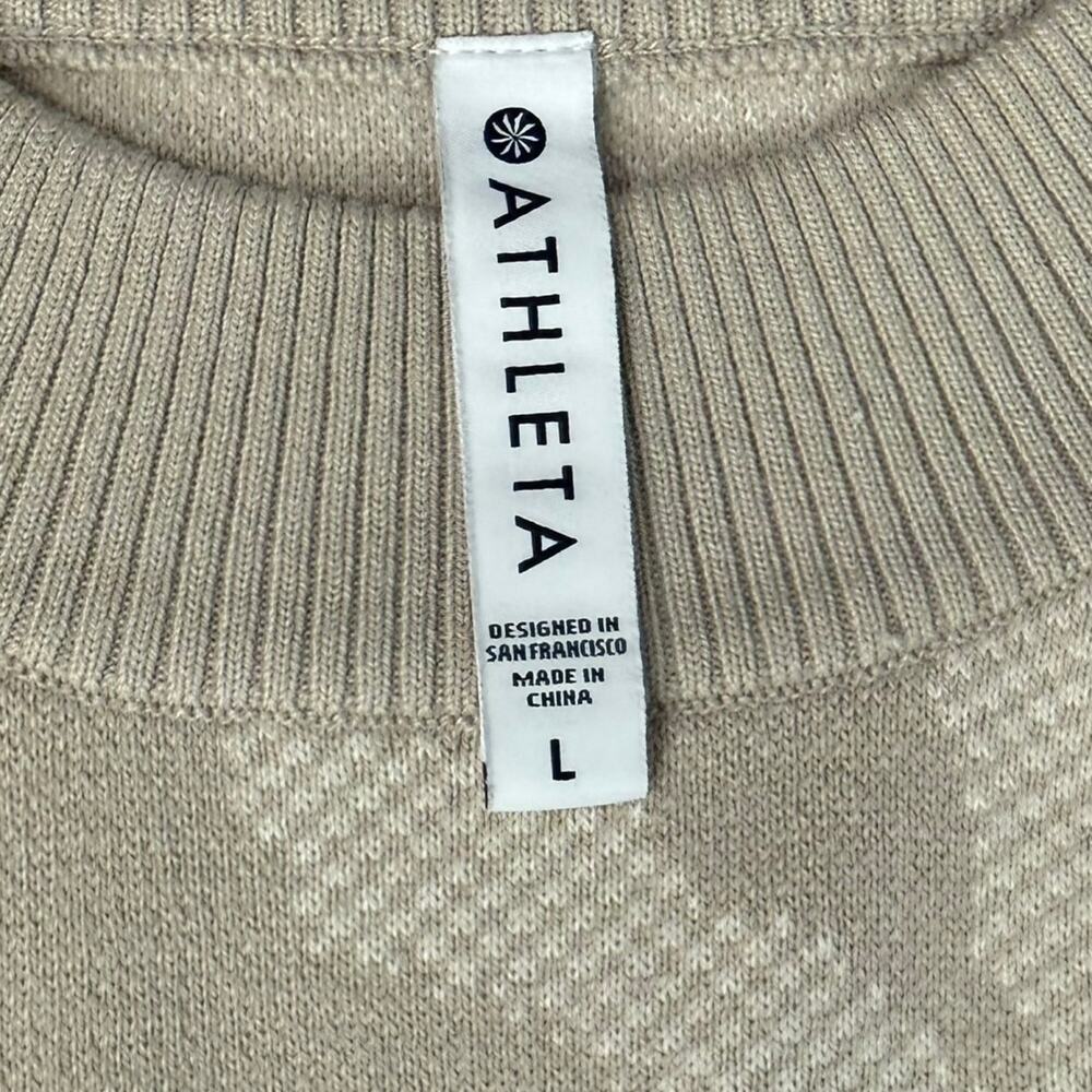 Athleta Tan Camo Camouflage Crew Neck Wool Blend Jacquard Pullover Sweater sz L - Picture 10 of 10